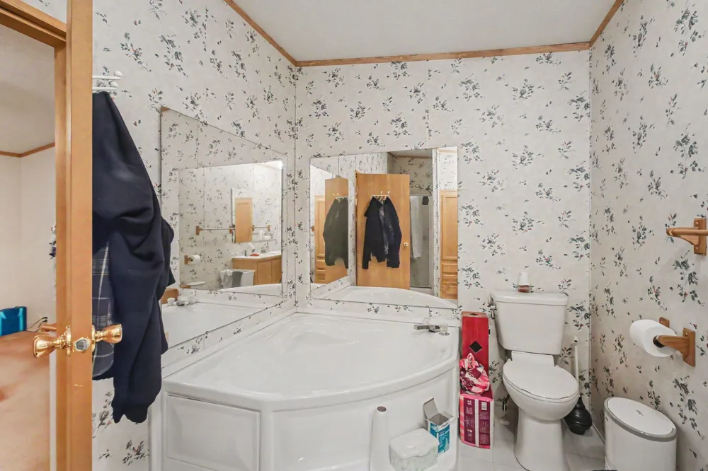 5264 Amy Drive Coloma Charter Township, MI 49038
