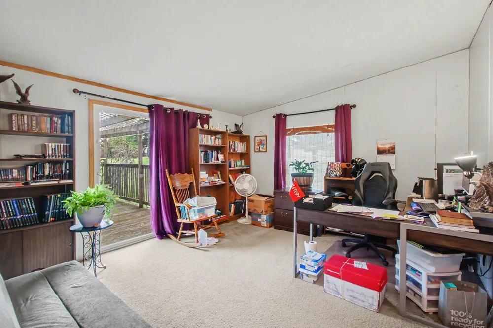 5264 Amy Drive Coloma Charter Township, MI 49038