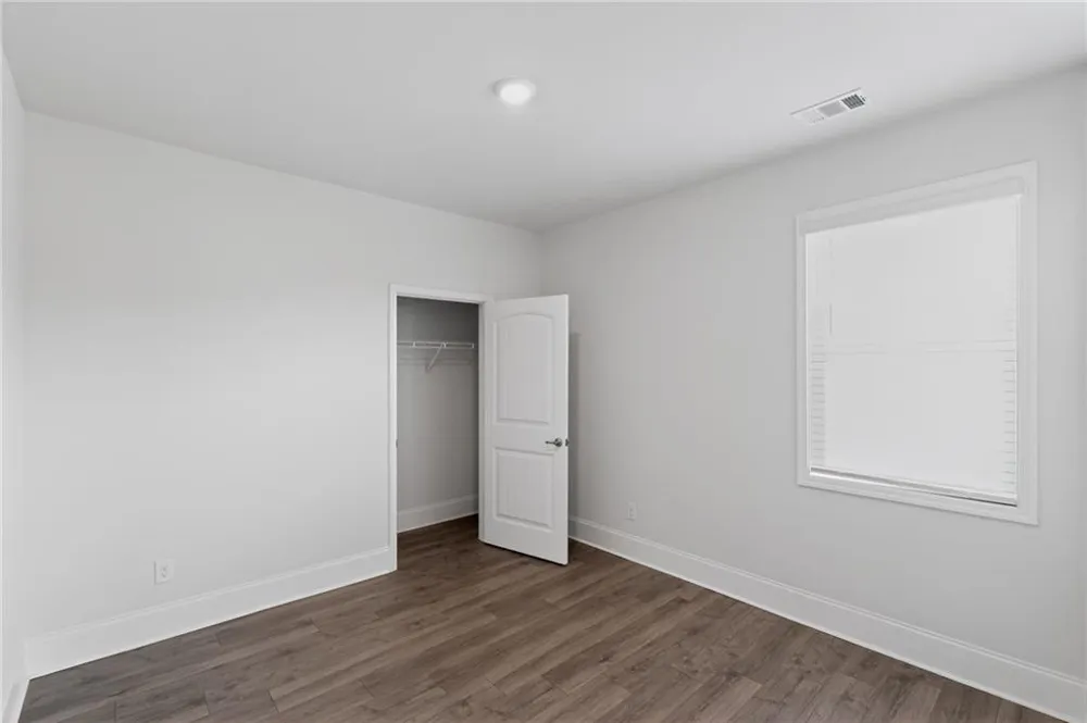 717 Broken Arrow Waleska, GA 30183