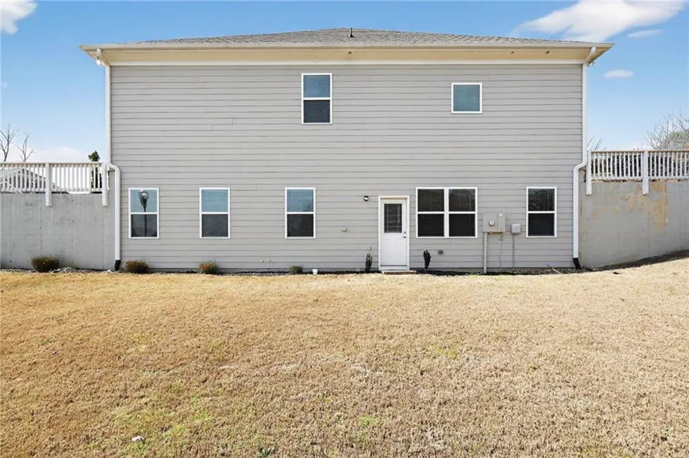 717 Broken Arrow Waleska, GA 30183