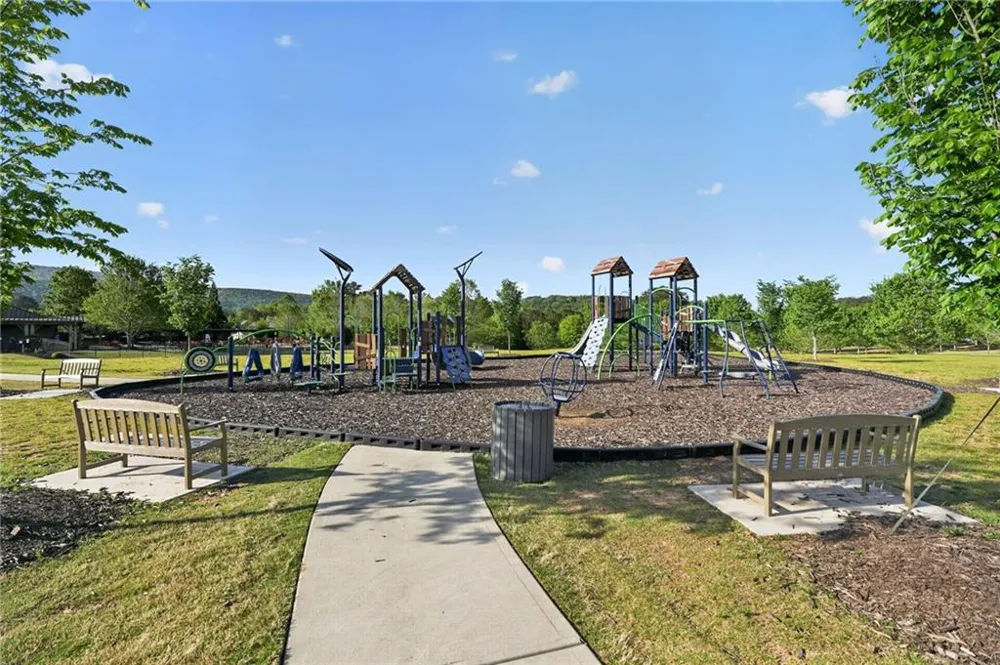 717 Broken Arrow Waleska, GA 30183