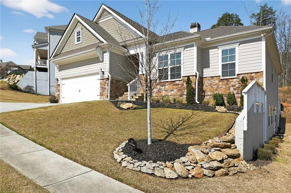 717 Broken Arrow Waleska, GA 30183
