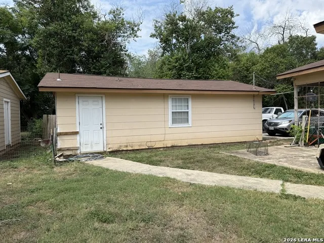 208 Loop 539 Cibolo, TX 78108