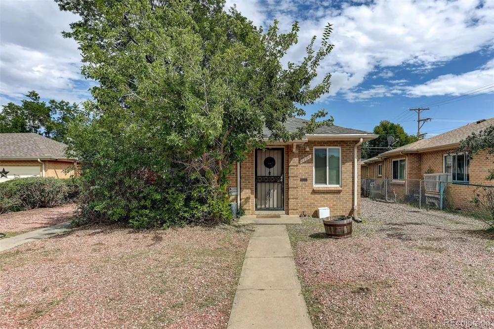 2314 Newport Street Denver, CO 80207