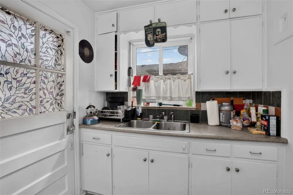 2314 Newport Street Denver, CO 80207