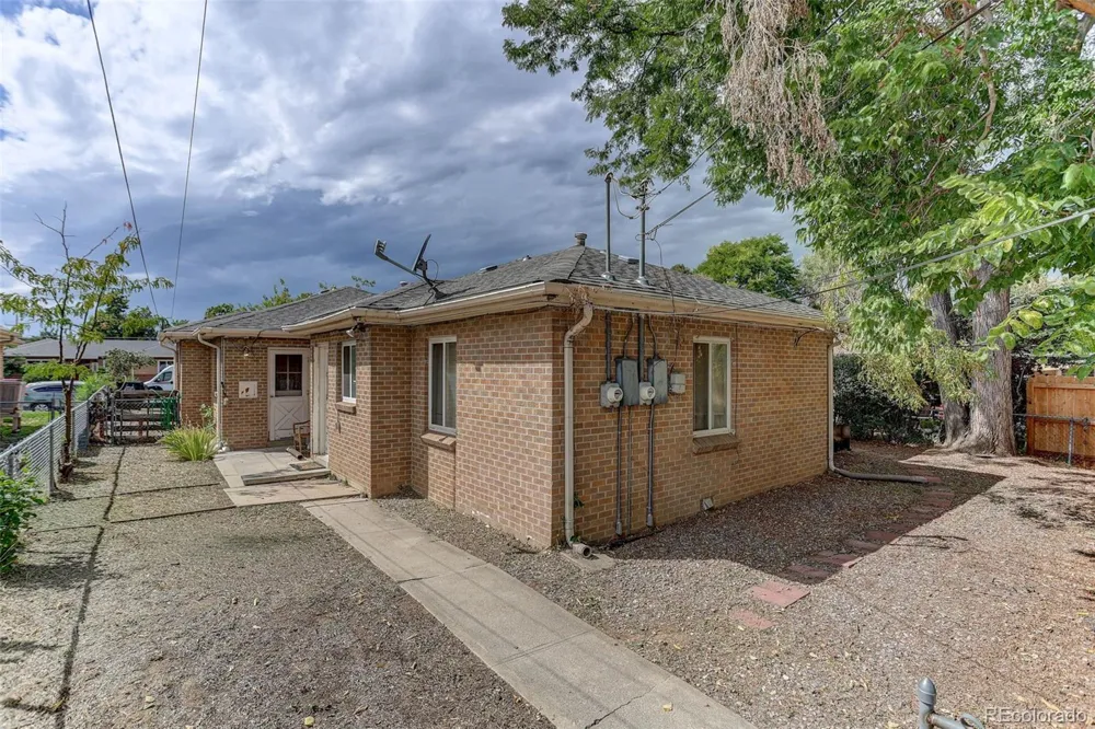 2314 Newport Street Denver, CO 80207