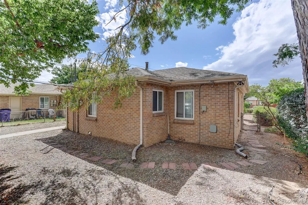 2314 Newport Street Denver, CO 80207