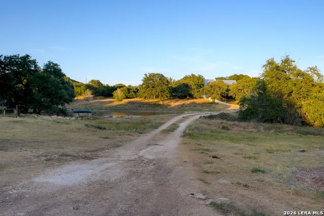 100 Big Creek Rd Blanco, TX 78606