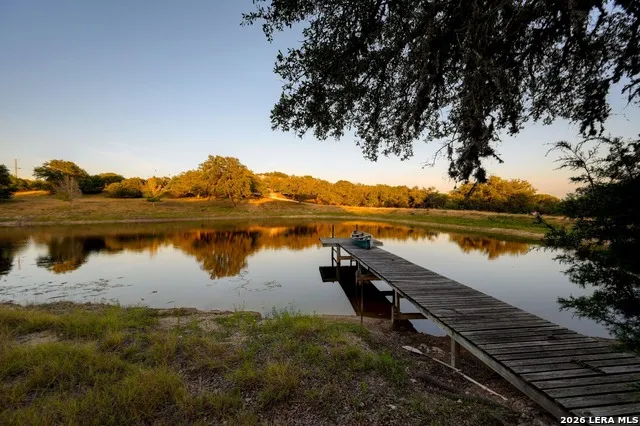 100 Big Creek Rd Blanco, TX 78606