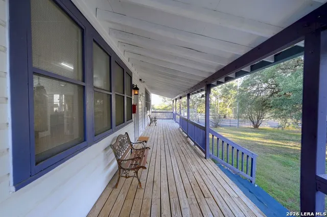 100 Big Creek Rd Blanco, TX 78606