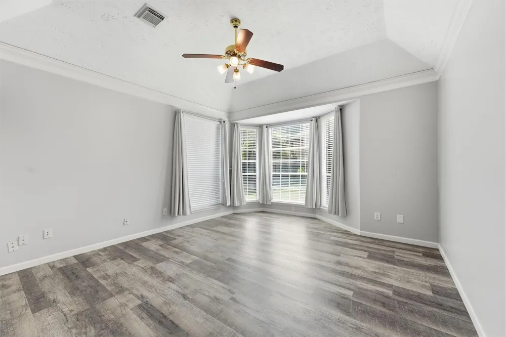 4431 Forest Creek Missouri City, TX 77459