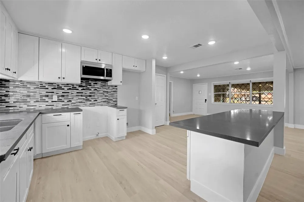 1308 Susan Street Pasadena, TX 77506