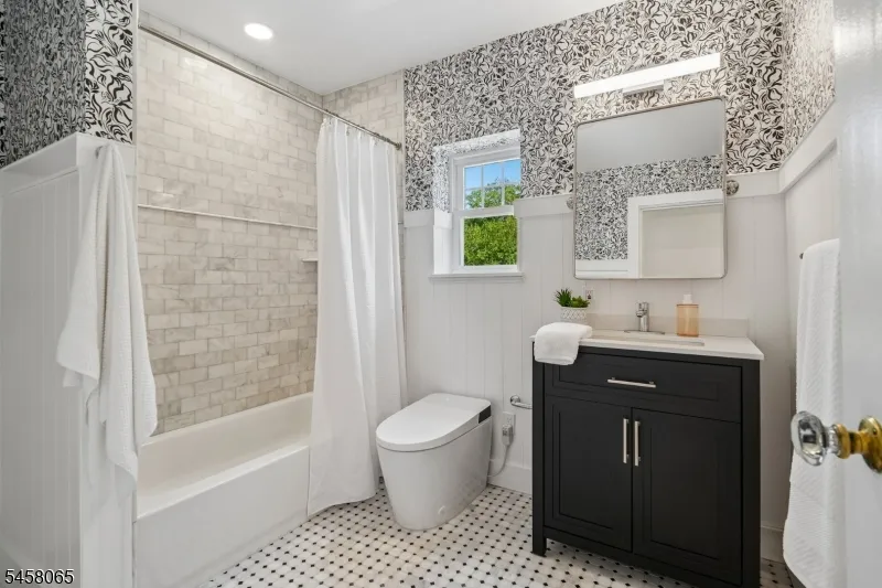 28 Oberlin St Maplewood, NJ 07040