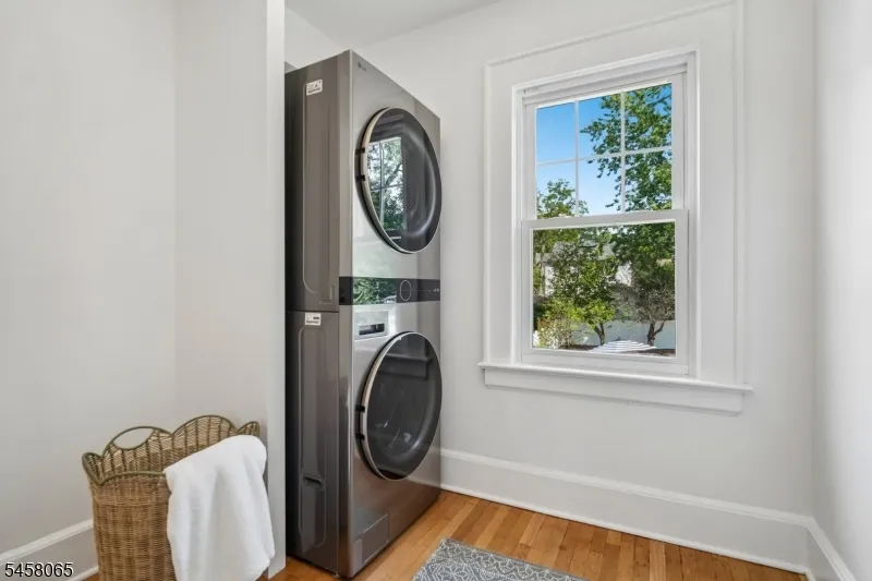 28 Oberlin St Maplewood, NJ 07040