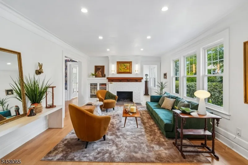 28 Oberlin St Maplewood, NJ 07040