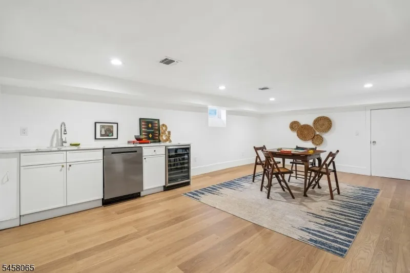 28 Oberlin St Maplewood, NJ 07040