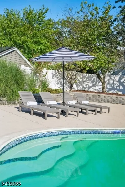 28 Oberlin St Maplewood, NJ 07040