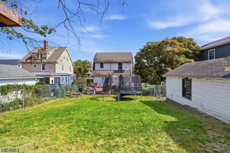 7 Harvard Ter West Orange, NJ 07052
