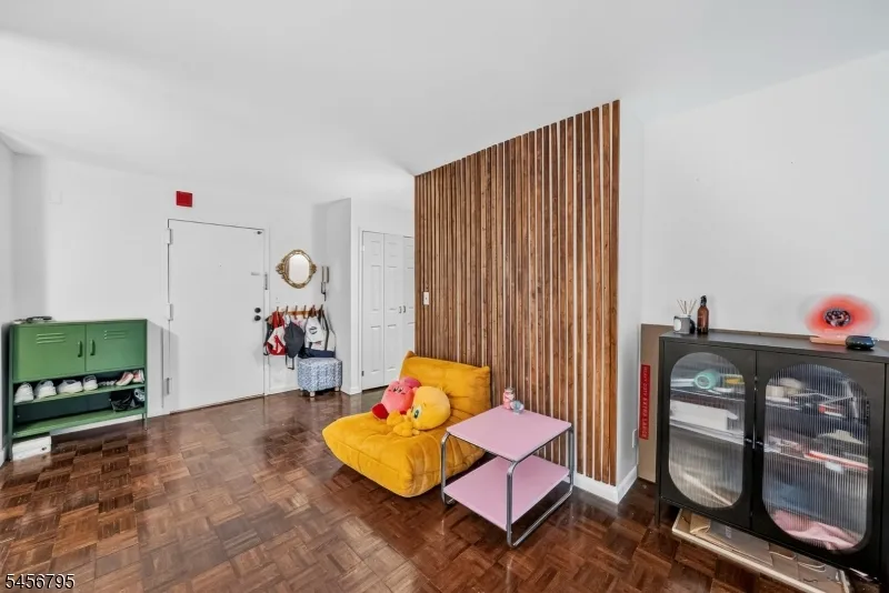 326 Prospect Ave #9J Unit 9J Hackensack City, NJ 07601