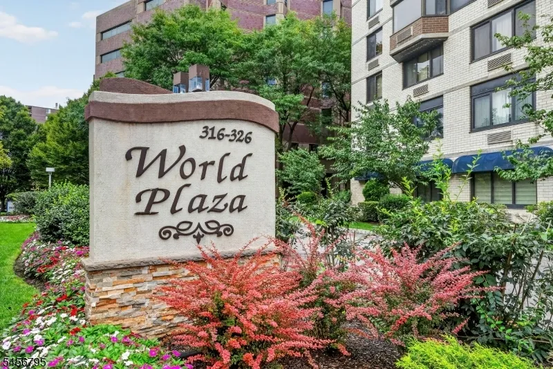 326 Prospect Ave #9J Unit 9J Hackensack City, NJ 07601