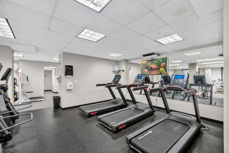 326 Prospect Ave #9J Unit 9J Hackensack City, NJ 07601