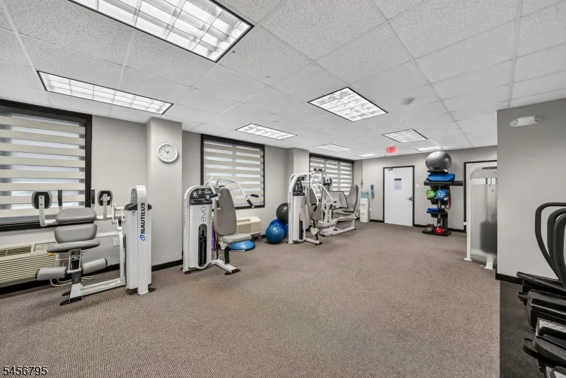326 Prospect Ave #9J Unit 9J Hackensack City, NJ 07601