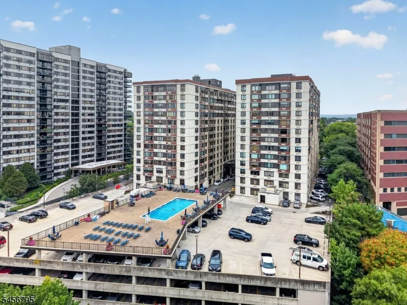 326 Prospect Ave #9J Unit 9J Hackensack City, NJ 07601