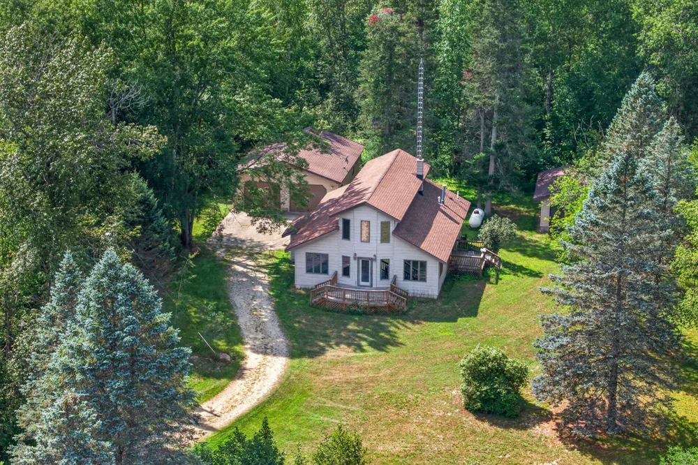 19706 20 Mile Road Tustin, MI 49688