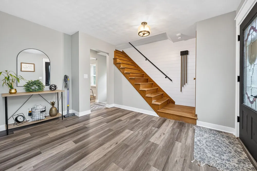 723 Maridell Avenue NW Grand Rapids, MI 49504