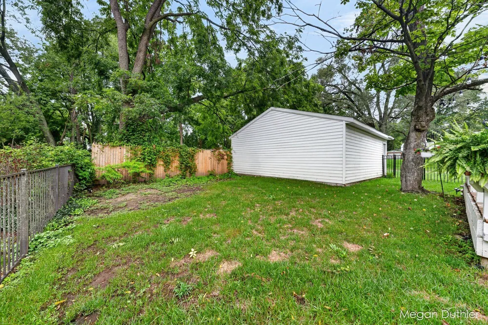 723 Maridell Avenue NW Grand Rapids, MI 49504
