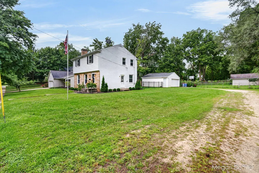 723 Maridell Avenue NW Grand Rapids, MI 49504