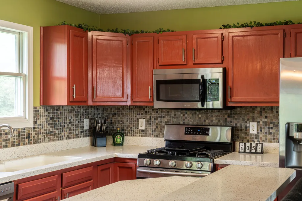928 E Riley-Thompson Road Muskegon, MI 49445