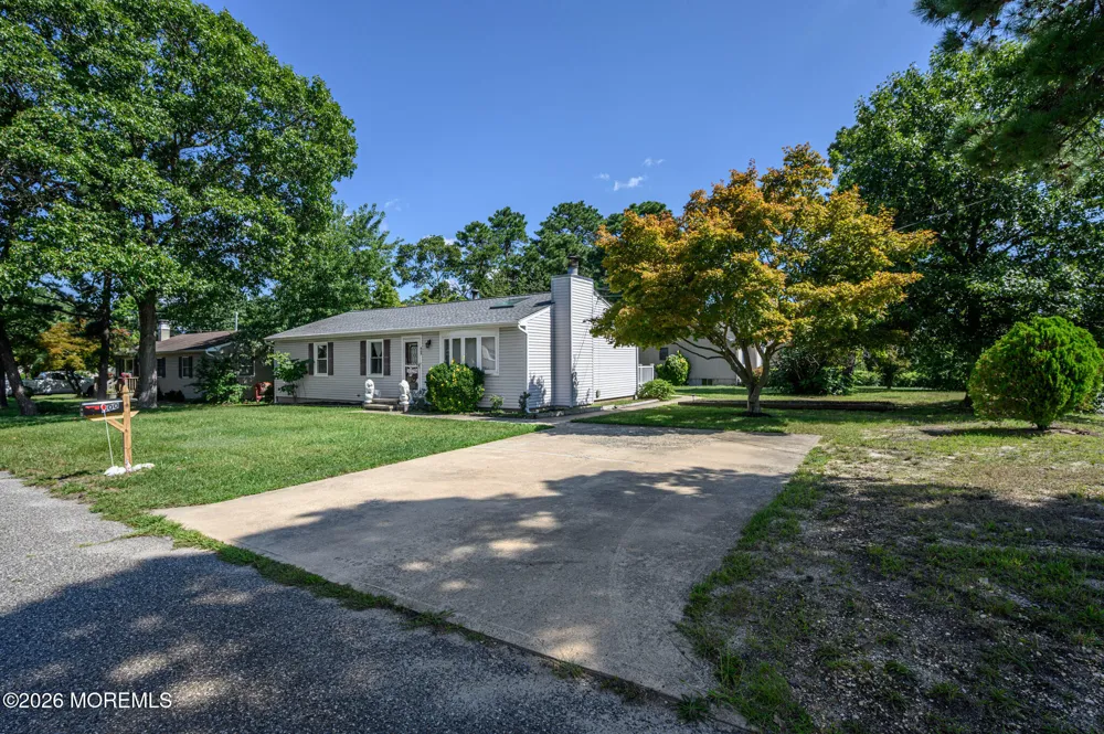 300 Beechmont Street Toms River, NJ 08757