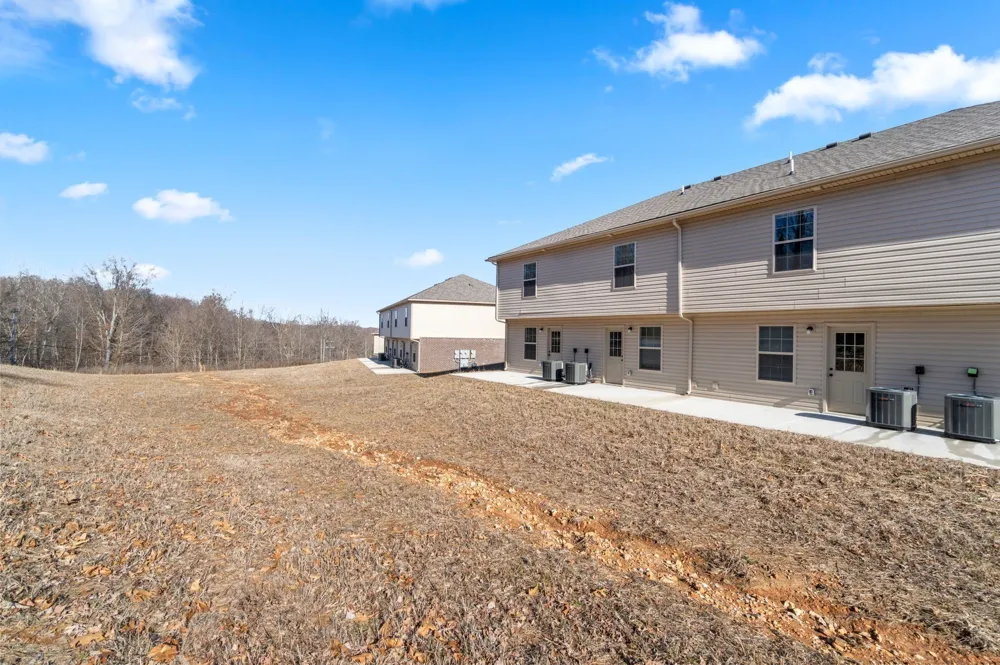 1132 Ziva Ln #D Clarksville, TN 37040