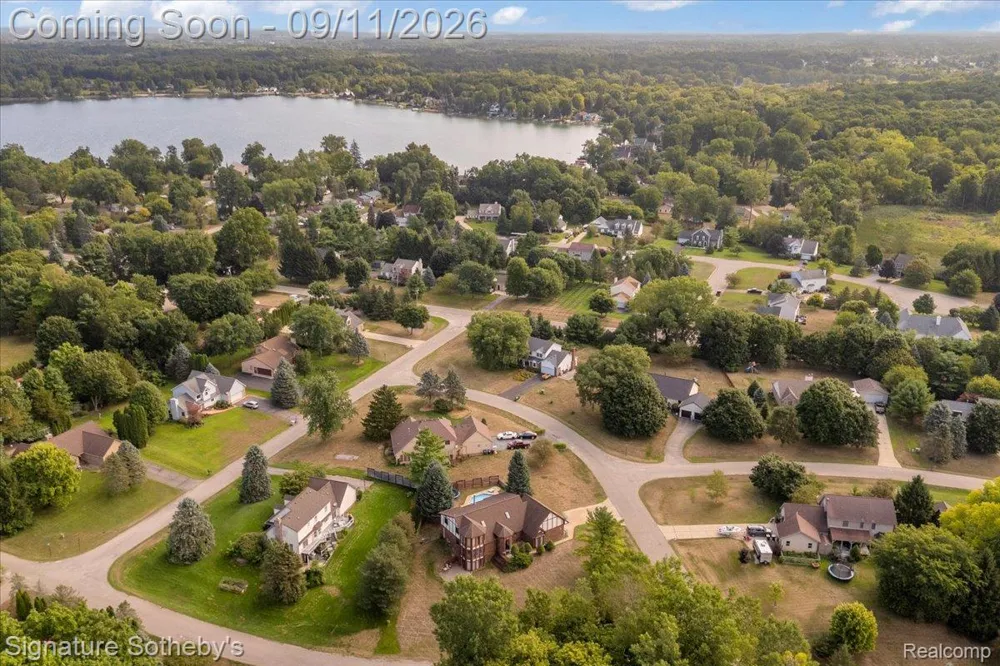 9925 Timothy Lane Green Oak Township, MI 48178