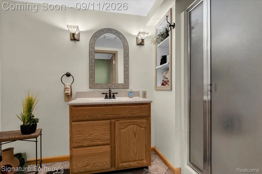 9925 Timothy Lane Green Oak Township, MI 48178