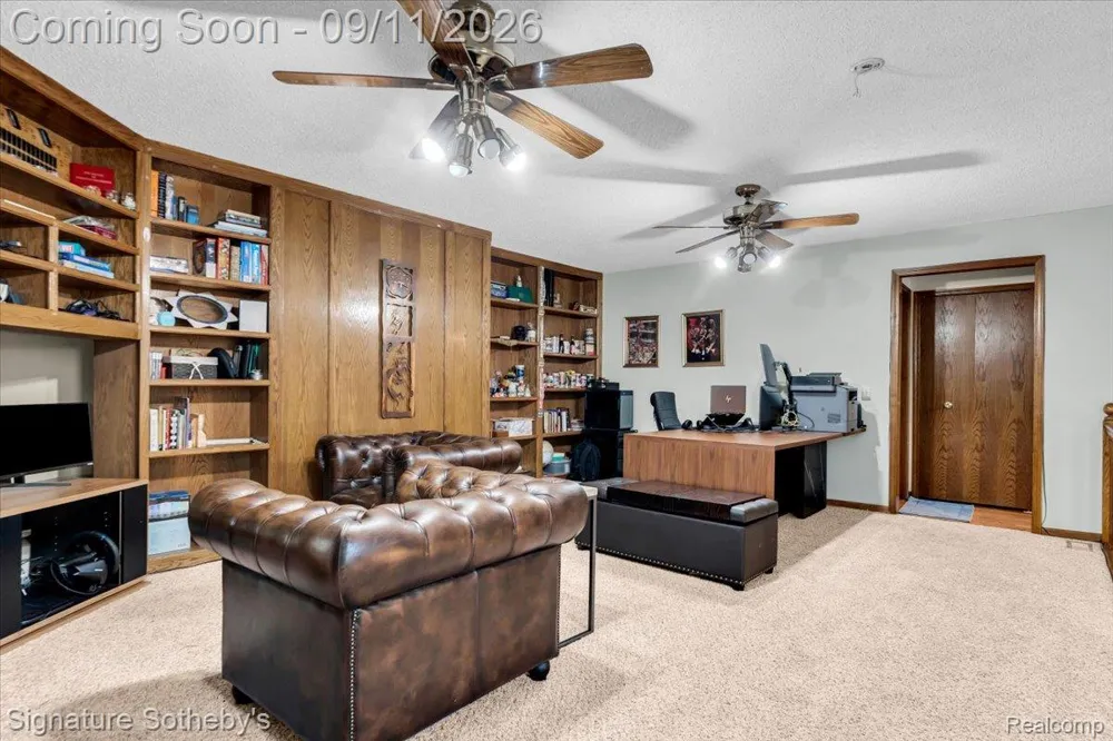 9925 Timothy Lane Green Oak Township, MI 48178