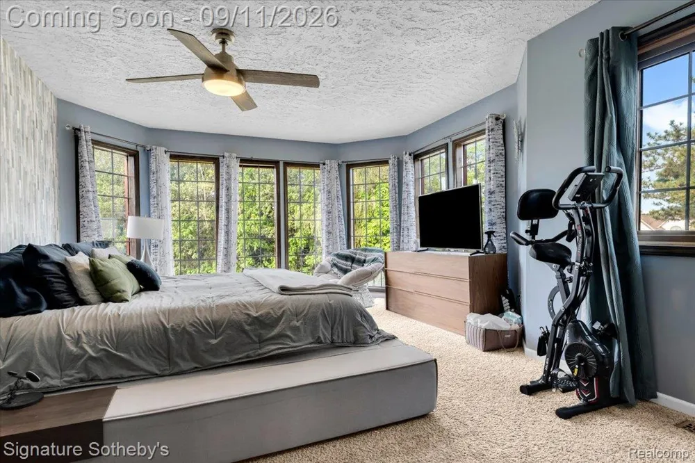9925 Timothy Lane Green Oak Township, MI 48178