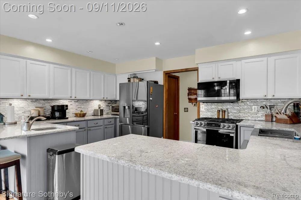 9925 Timothy Lane Green Oak Township, MI 48178
