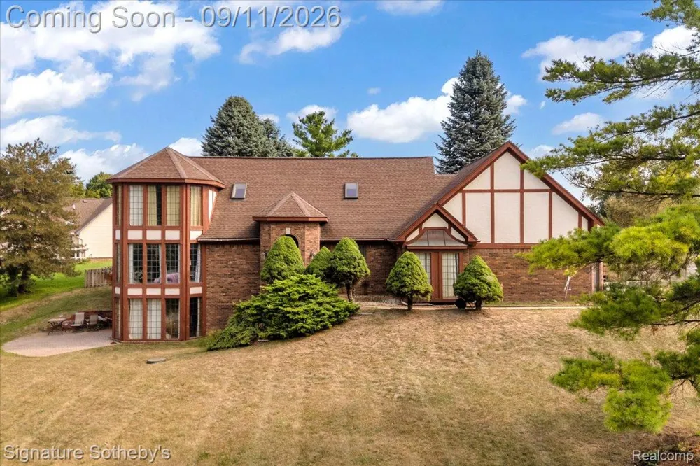 9925 Timothy Lane Green Oak Township, MI 48178
