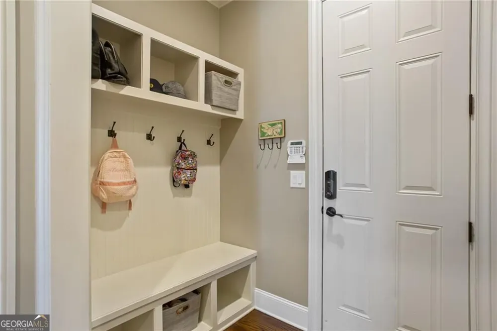 4130 Cougar PT NE Marietta, GA 30066
