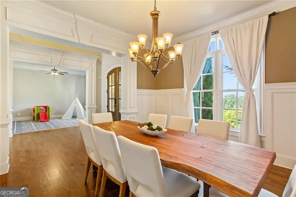4130 Cougar PT NE Marietta, GA 30066