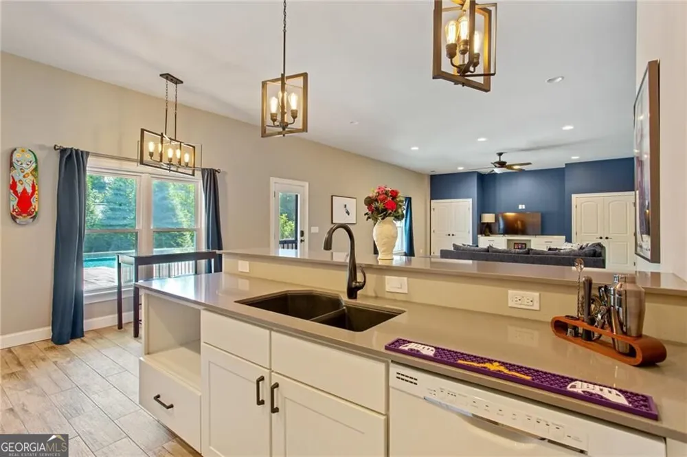 4130 Cougar PT NE Marietta, GA 30066