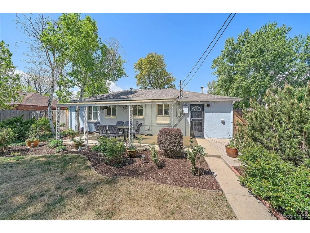 3040 Grape Street Denver, CO 80207