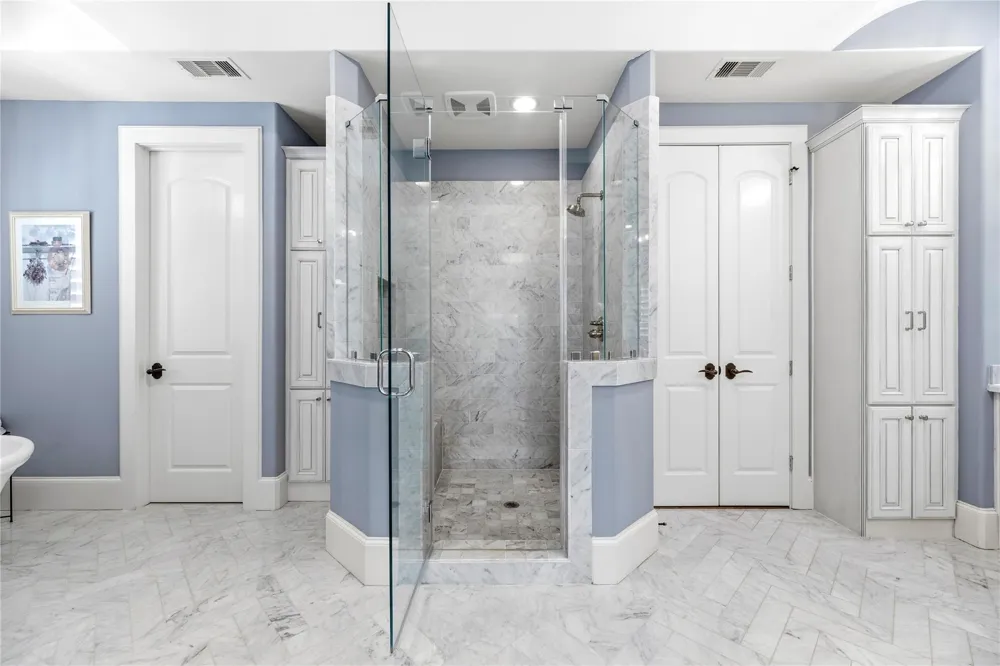 6010 Floyd Street Houston, TX 77007