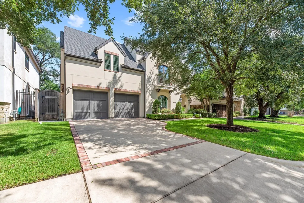 6010 Floyd Street Houston, TX 77007
