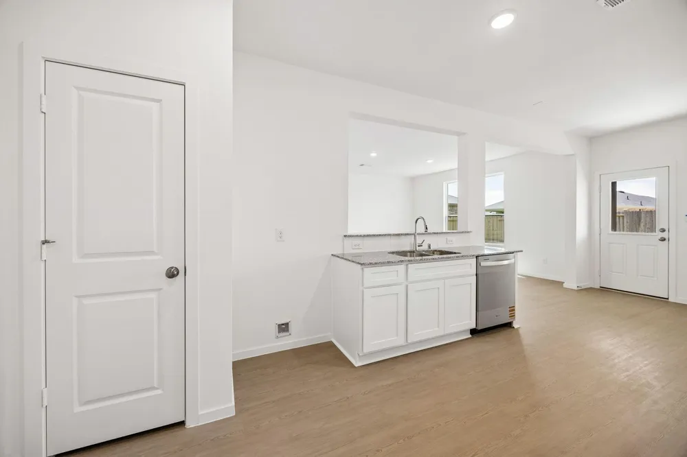 909 Silver Buckle Lane Montgomery, TX 77356