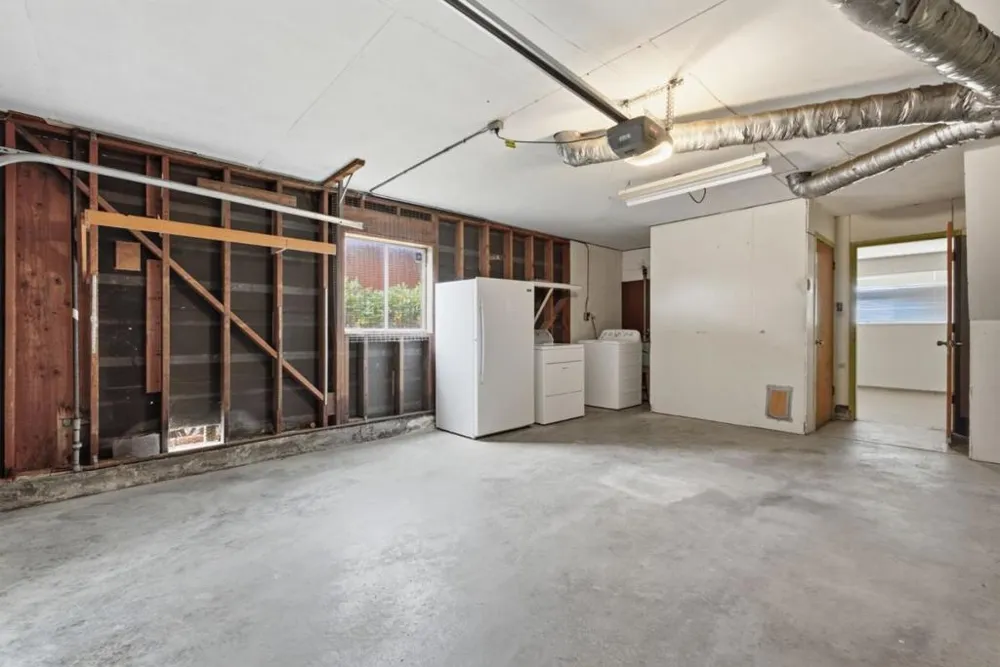 316 Courtland Drive San Bruno, CA 94066
