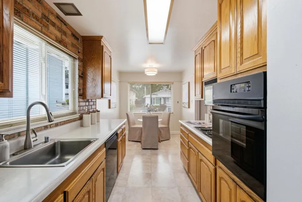 316 Courtland Drive San Bruno, CA 94066