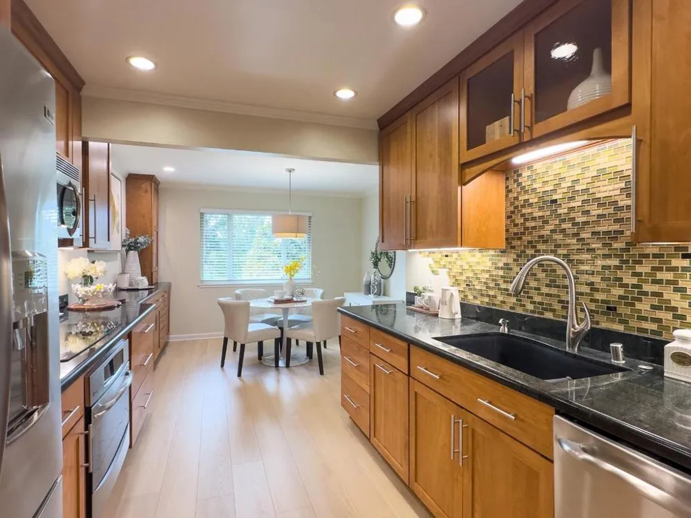 461 Burgess Drive #9 Menlo Park, CA 94025